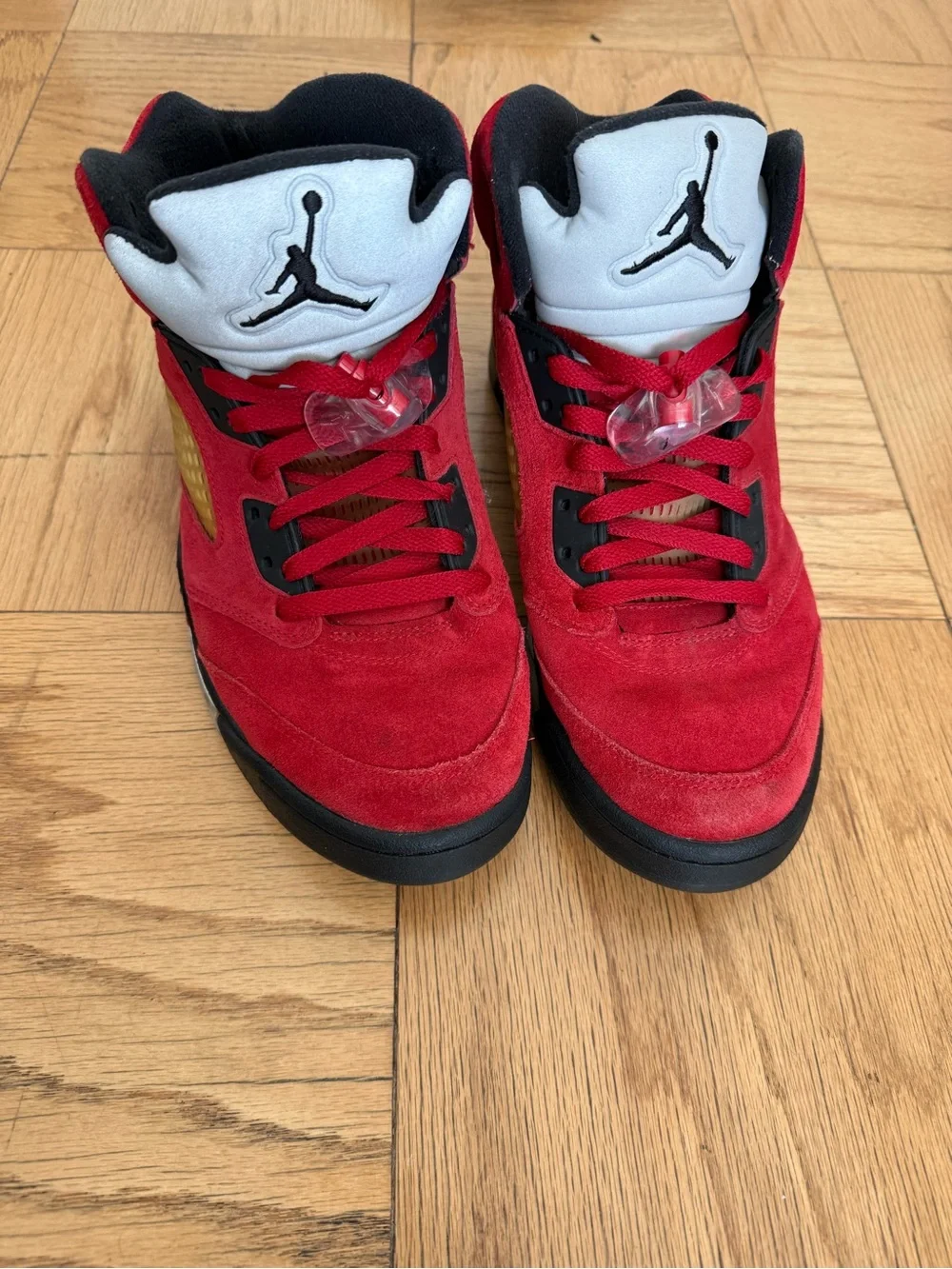 Jordan 5 Retro Raging Bull Men’s Red Suede ‘Toro Bravo’ Mid Top Sneakers 10.5